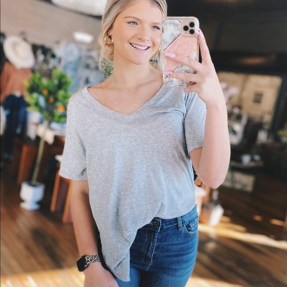 BASICALLY YOU V-NECK SHIRT-GRAY - Picture 4 of 5